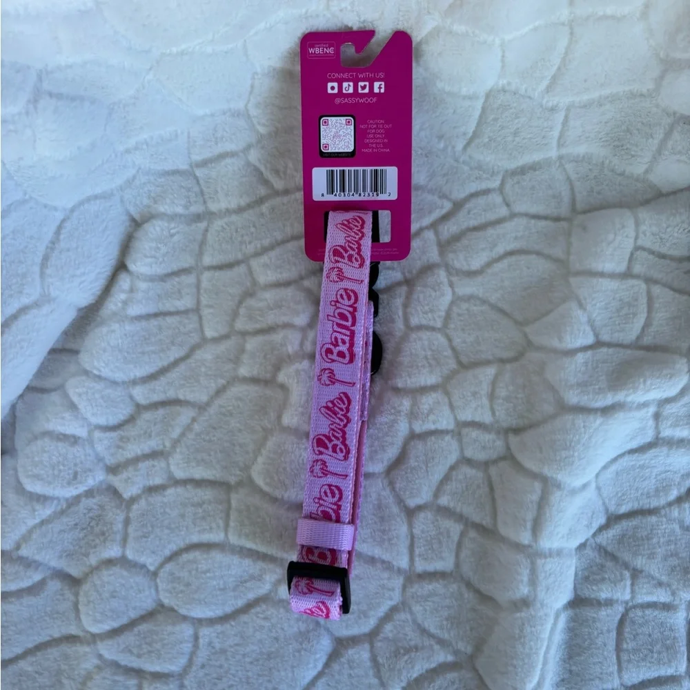 Barbie x Sassy Woof DOG COLLAR - BARBIE™ MALIBU